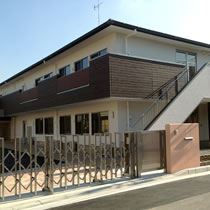 たのしい家出屋敷