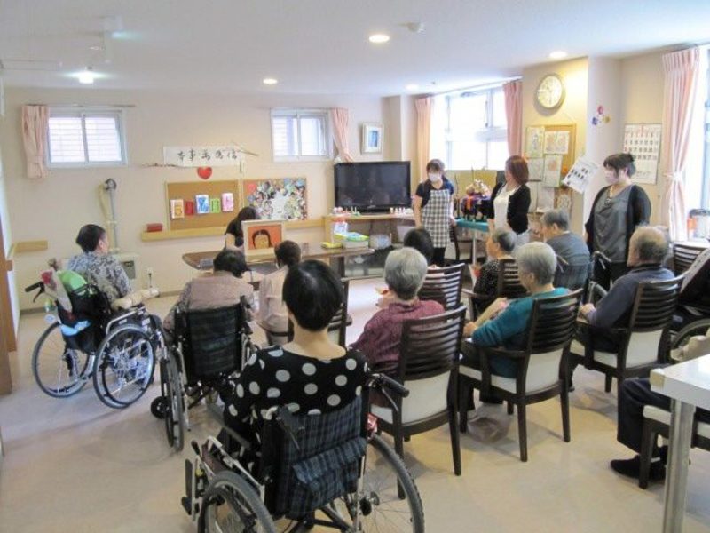 ライブラリ白石はな弐号館_紙芝居