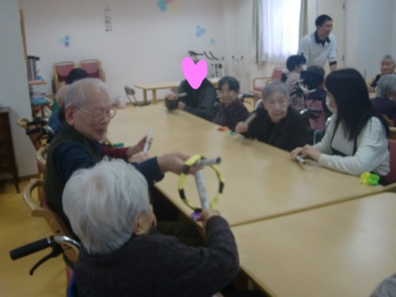 わっか送りゲーム