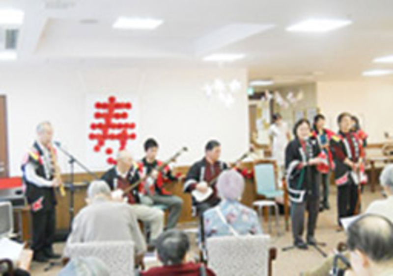 ボランティアによる演奏