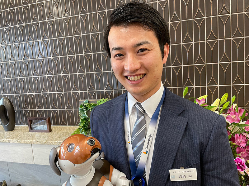 入居相談員　高橋諒さん