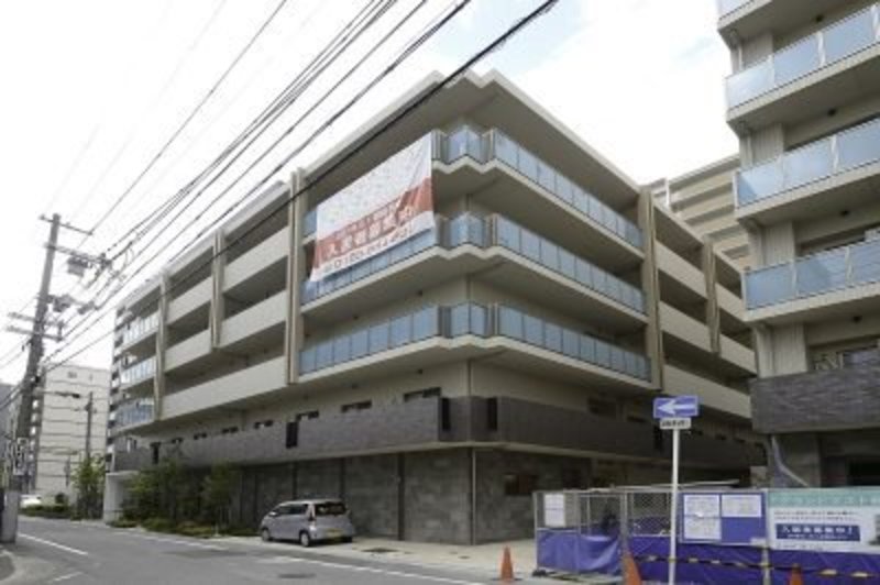 プレザンメゾン新大阪