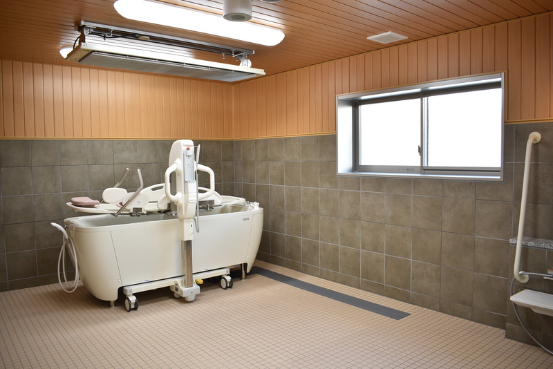 機械浴室