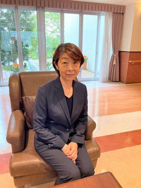 上席ホーム長　鷹野佳保里さん
