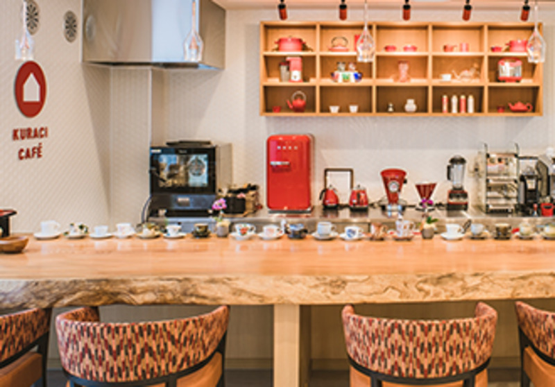 和モダンカフェ