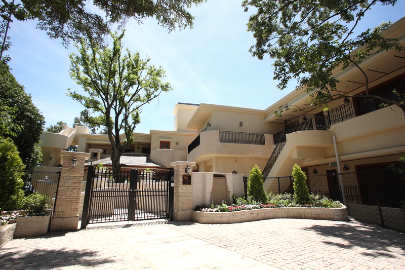 ロングライフ苦楽園 芦屋別邸