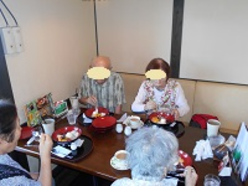 珈楽庵で午後のティータイムを・・(^^