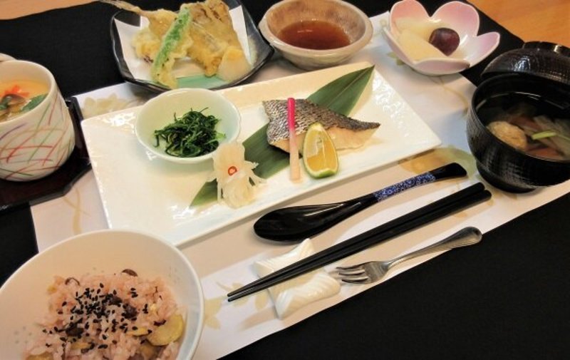 グランクレール美しが丘_季節の食事