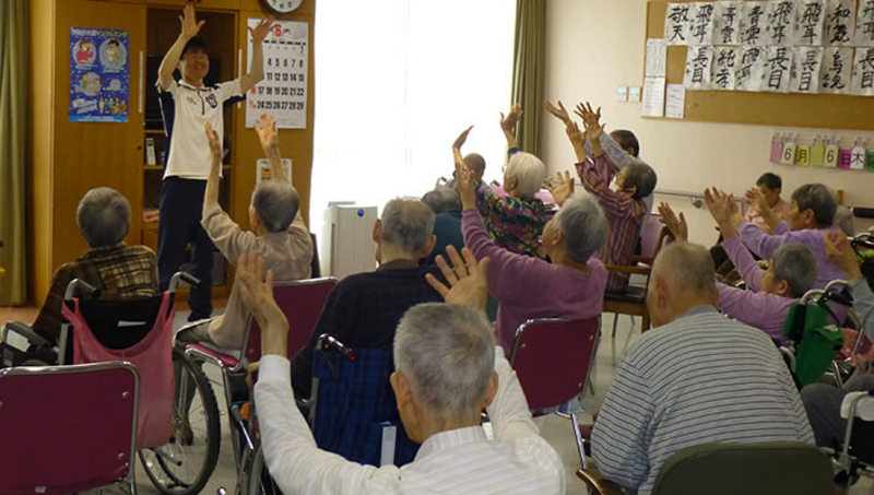 敬老園ナーシングヴィラ浜野_体操