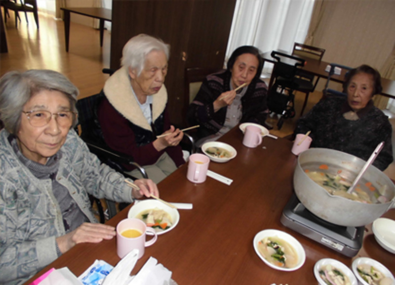 寒い季節には温かい食べ物を！