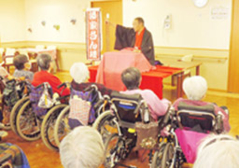 ボランティアによる演芸