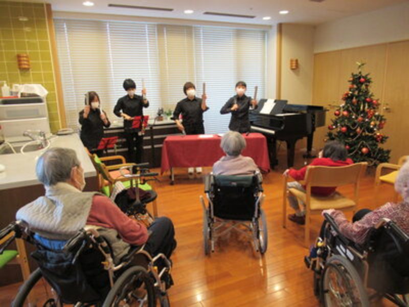 グランケアあざみ野_クリスマス