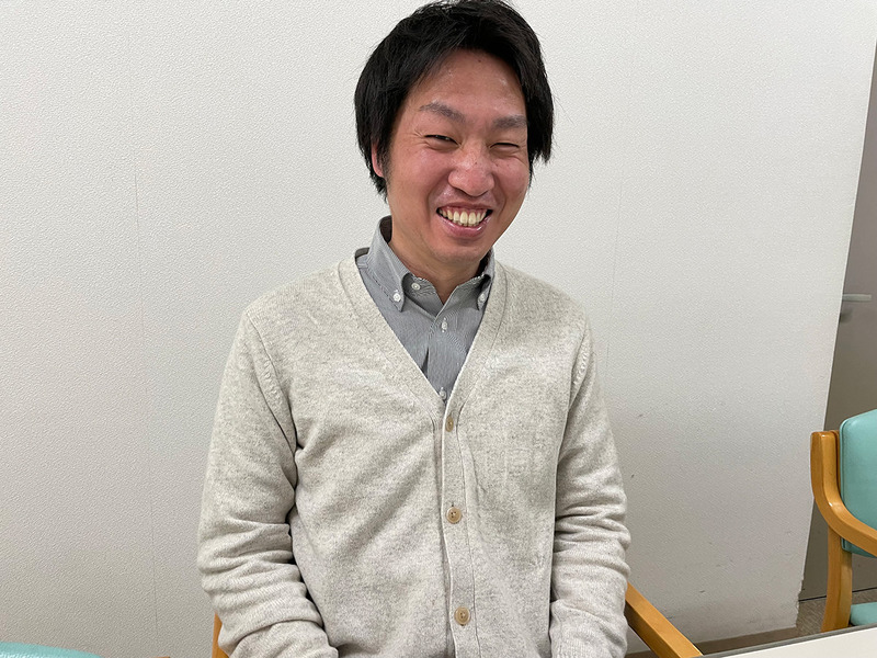 ホーム長　坂野功明さん
