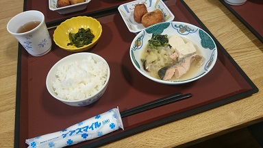 食事・施設内について