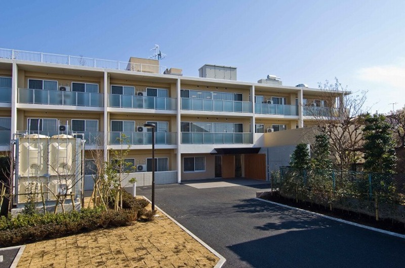 フェリエドゥ三鷹