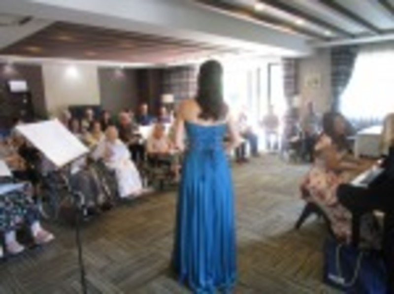 ソプラノ、ピアノ演奏会